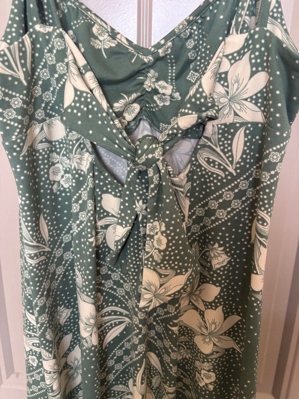 Urban Outfitters Arna Floral Midi Slip Dress Sage Green Tie Back Slit Size M - Picture 5 of 8